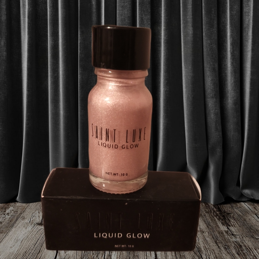 Saint Luxe Liquid Glow Illuminating Serum - Pink, NIB